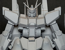 重厚なボディを見事に再現！バンダイ「HGUC シルヴァ・バレト」の無彩色サンプル【第53回ホビーショー】