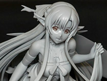 「アスナ ～ティターニア～」の無彩色原型が公開！PMオフィスエーブース新作特集【宮沢展示会32】