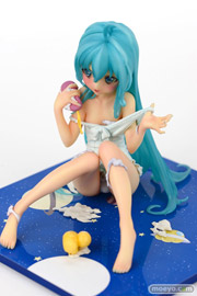 電波女と青春男 藤和エリオ お風呂で水着ver.　30