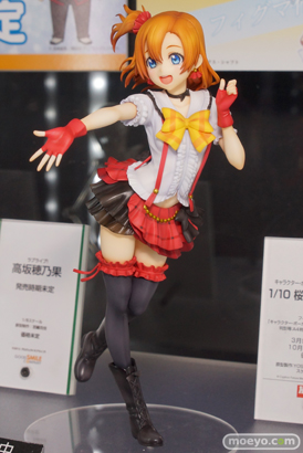 ラブライブ！　高坂穂乃果　全身02