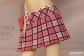 フリーイング　変態王子と笑わない猫。 筒隠月子　スカート