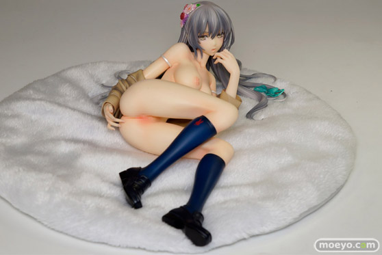 スカイチューブ　X-EROS COVER GIRL illustrated by鬼月あるちゅ　上下キャストオフ　全身　01