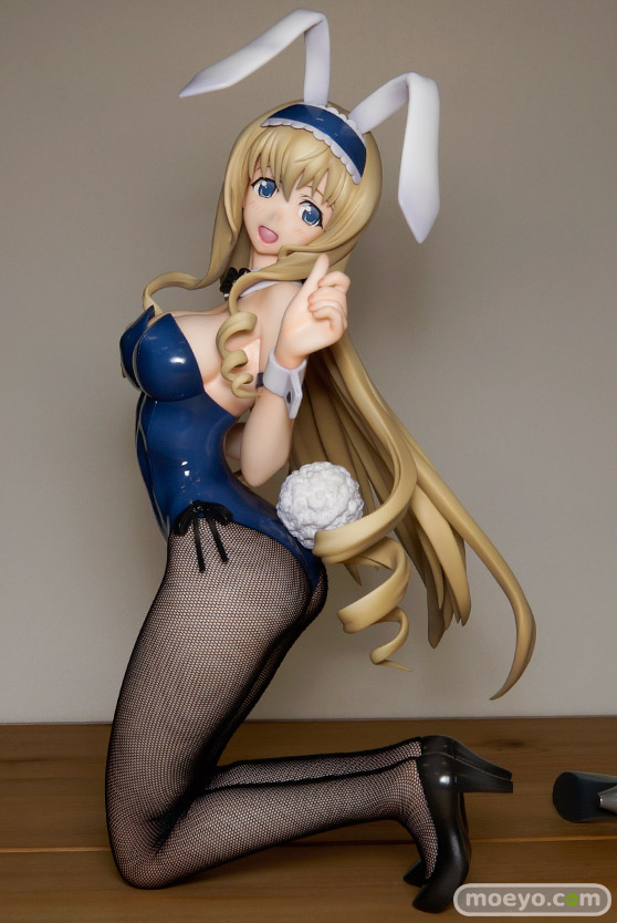 フリーイング　IS＜インフィニット・ストラトス＞ セシリア・オルコット バニーVer.　全身　01