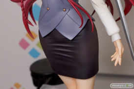 エクスプラス　はたらく魔王さま！ 遊佐恵美　タイトスカート