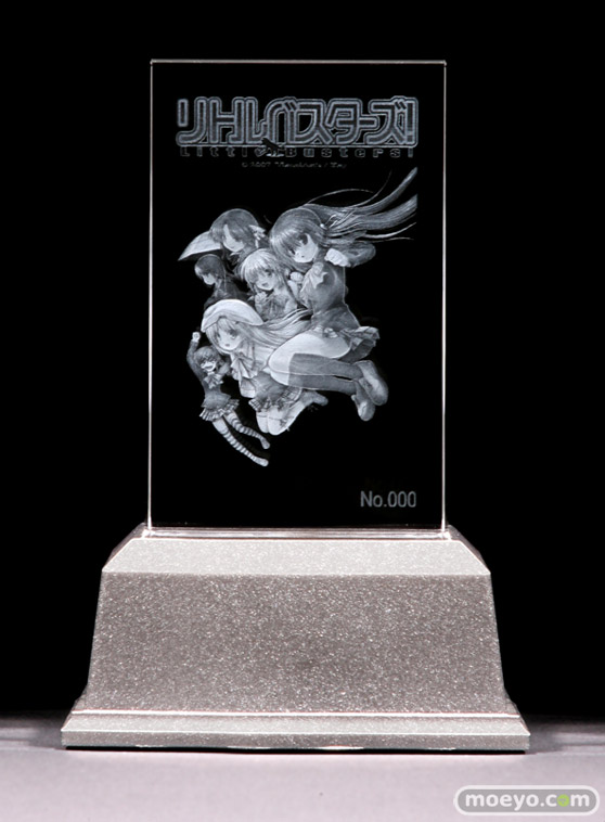 リトルバスターズ！　プレミアムクリスタル（シリアルナンバー入り） 01