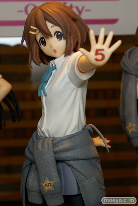 第36回プライズフェア　バンプレスト　けいおん！5thあにばーさりー♪「平沢唯」フィギュア　02