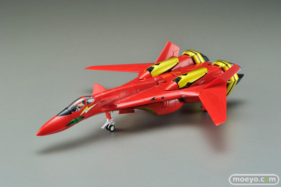 アルカディア 1/60 完全変形VF-19改 熱気バサラスペシャル with サウンドブースター 01