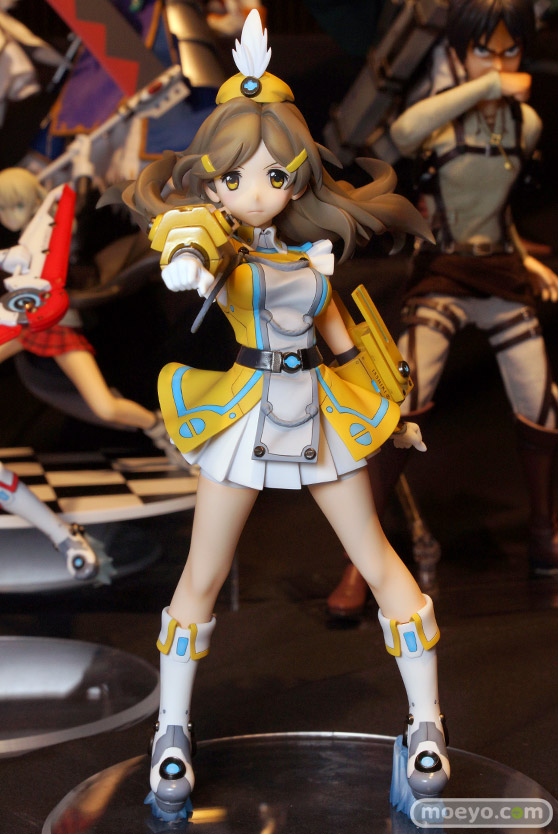 メディコム・トイ　PPP ビビッドレッド・オペレーション 四宮ひまわり パレットスーツ　フィギュア　画像　01