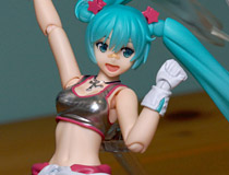 「未来-MIRAI-へと駆ける音速の歌姫」 マックスファクトリー新作フィギュア「figma レーシングミク2013 EV MIRAI ver.」　本日予約開始！　衣装