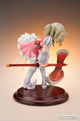 クレイズ　クイーンズブレイド　鋼鉄姫ユーミル　フィギュア　画像　レビュー　02