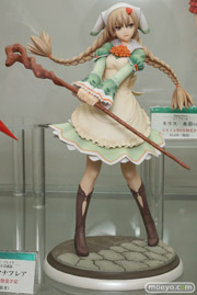 コトブキヤ　シャイニング・ブレイド アミル・マナフレア　フィギュア　画像　02