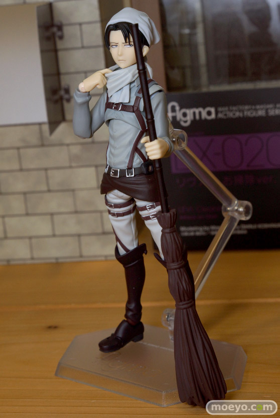 マックスファクトリー　figma 進撃の巨人 リヴァイ お掃除ver.　フィギュア　画像　01