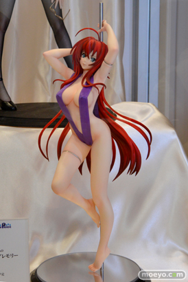 ワンダーフェスティバル2014　夏　フィギュア　画像　WONDERFUL HOBBY LIFE FOR YOU!!20　初音ミク　IS　フリーイング　グッドスマイルカンパニー　ウイング　Gift　ペンギンパレード　09