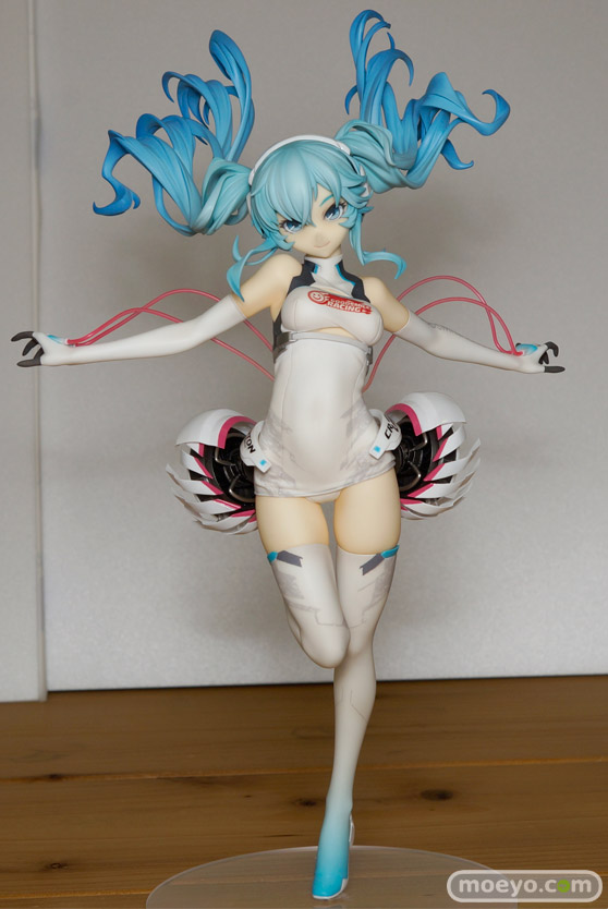 グッドスマイルレーシング レーシングミク 2014 Ver. 画像 フィギュア レビュー 白スク 01