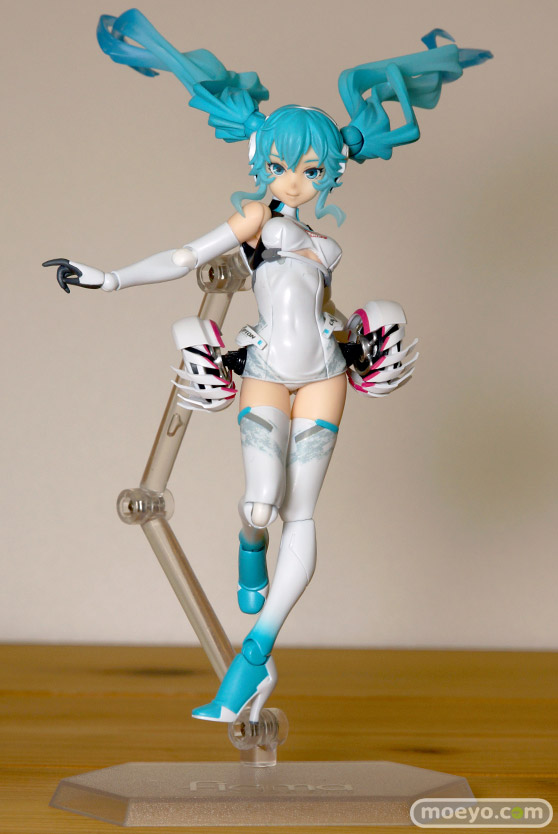 グッドスマイルレーシング figma レーシングミク 2014 ver. 画像 レビュー フィギュア スポンサード特典 尻 01
