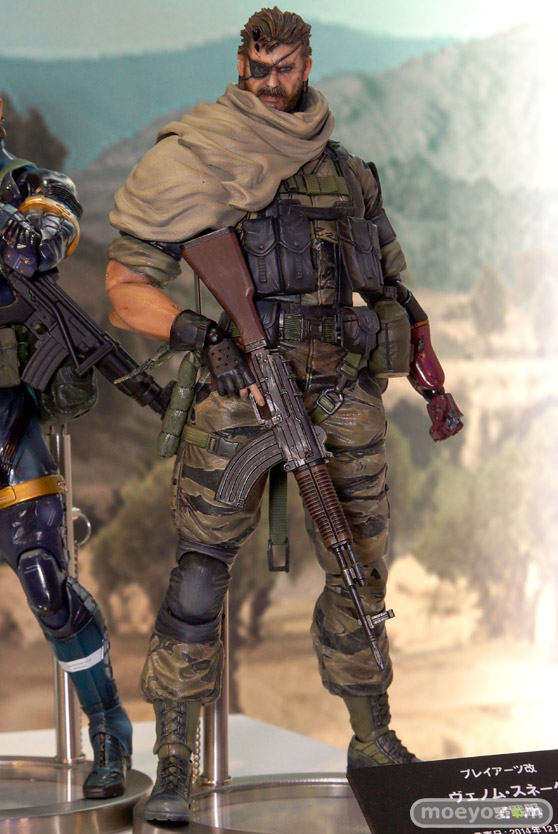 東京ゲームショウ2014 画像　フィギュア　レビュー　コナミ　プレイアーツ改 メタルギアソリッドV ヴェノム・スネーク　01
