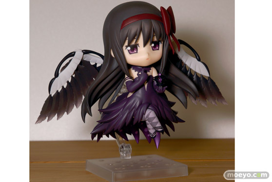 グッドスマイルカンパニー　ねんどろいど 劇場版 魔法少女まどか☆マギカ ［新編］ 叛逆の物語 悪魔ほむら　画像　フィギュア　サンプル　レビュー　01