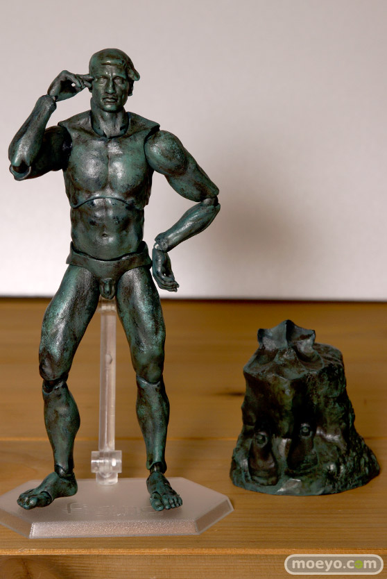 フリーイング　figma テーブル美術館 考える人　画像　サンプル　レビュー　フィギュア　01