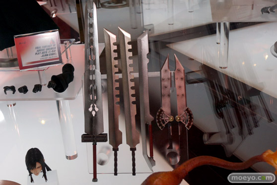 プレイアーツ改 FINAL FANTASY VII ADVENT CHILDREN クラウド・ストライフ　スクウェア・エニックス　画像　サンプル　レビュー　フィギュア　東京ゲームショウ2014　08