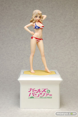 BEACH QUEENS PREMIUM ガールズ&パンツァー ケイ ウェーブ　画像　サンプル　レビュー　フィギュア　水着　08