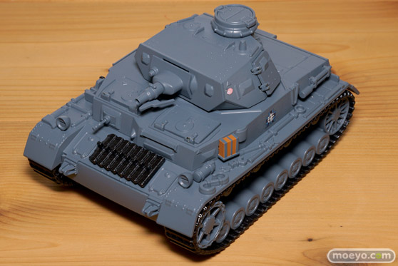 ねんどろいどもあ ガールズ&パンツァー IV号戦車D型 グッドスマイルカンパニー 画像 フィギュア サンプル レビュー 01