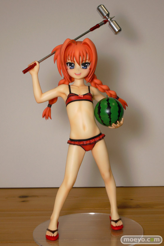 魔法少女リリカルなのは The MOVIE 2nd A’s ヴィータ 水着Ver.　Gift　画像　サンプル　レビュー　フィギュア　01