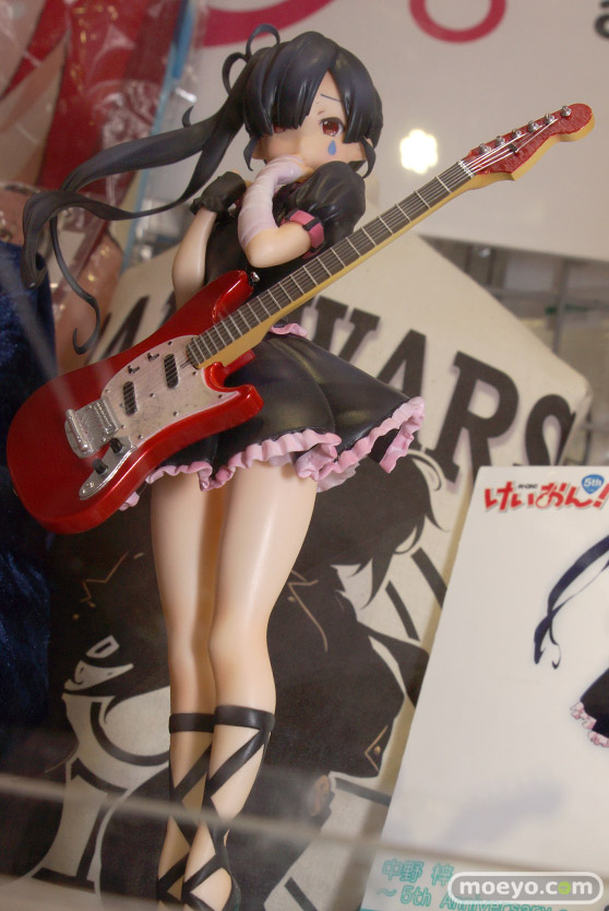 けいおん!5周年記念フィギュアシリーズ第1弾 中野梓～K-ON! 5th Anniversary～ 画像　サンプル　レビュー　フィギュア　コトブキヤ秋葉原館　11