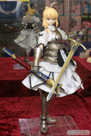 リアルアクションヒーローズ No.669 RAH セイバー・リリィ （初回生産限定：ドレススタイル再現パーツ 付） メディコム・トイ　画像　サンプル　レビュー　フィギュア　02