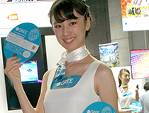 【TGS2014】豪華絢爛！各ブースを華やかに彩った「コンパニオン」特集 02
