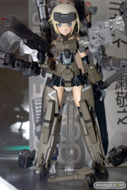 フレームアームズ・ガール 轟雷 コトブキヤ　画像　サンプル　レビュー　フィギュア　コトブキヤ秋葉原館　アキバ　プラモデル　島田フミカネ　美少女化　04