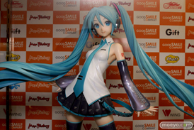 VOCALOID3 初音ミクV3　フリーイング　画像　サンプル　レビュー　フィギュア　パンツ　03