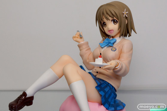 アニメジャパン2015　フィギュア　コスプレ　画像　コンパニオン　02