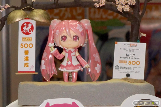 アニメジャパン2015　フィギュア　コスプレ　画像　コンパニオン　25