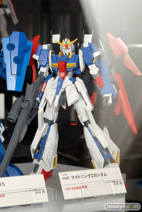 HGBF 1/144 ライトニングZガンダム プラモデル　バンダイ　画像　サンプル　レビュー　フィギュア　01