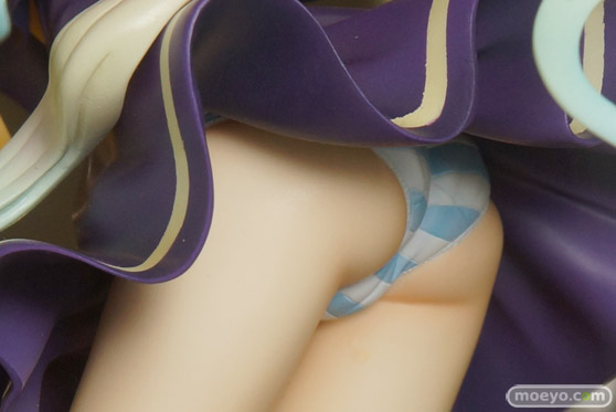 コトブキヤ秋葉原館　展示　画像　フィギュア　サンプル　レビュー　白　パンツ　ぽちゃ子　タカオ　03