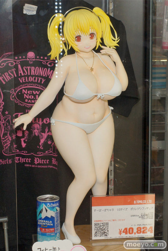 コトブキヤ秋葉原館　展示　画像　フィギュア　サンプル　レビュー　白　パンツ　ぽちゃ子　タカオ　05