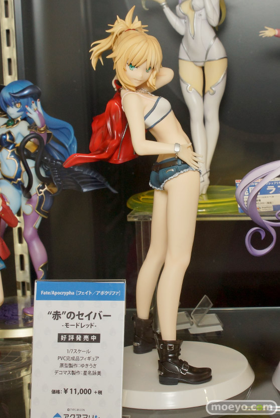 コトブキヤ秋葉原館　展示　画像　フィギュア　サンプル　レビュー　白　パンツ　ぽちゃ子　タカオ　13