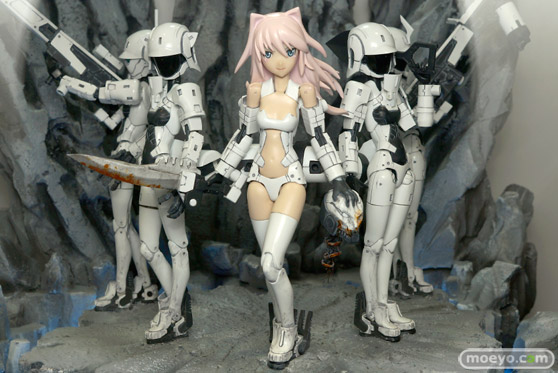 ワンダーフェスティバル 2015［夏］ 画像　サンプル　レビュー　フィギュア　コトブキヤ　プラモデル　武装神姫　女神デバイス　男性　メカ　01