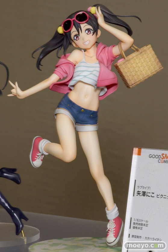 2015夏ホビーメーカー合同商品展示会　画像　サンプル　レビュー　フィギュア　グッドスマイルカンパニー　ラブライブ！ 矢澤にこ ピクニックガール　カタハライタシ　03
