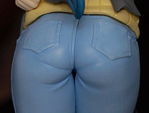 【キャラホビ2015】23日限定販売の「イオリ・リン子」や「ベルセルガ」など 「ボークス」ブース特集