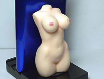 ナイスなボディがスマホを支える！「ナイスバデースマホスタンド トルソー/オパーイ/オシーリ」 あみあみて予約開始中！