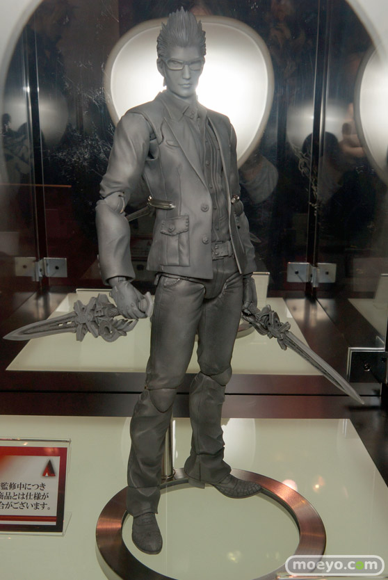東京ゲームショウ2015 フィギュア　サンプル　レビュー　画像　スクウェア・エニックス　プレイアーツ改　FF15　ノクティス　イグニス　グラディオラス　キャットウーマン　03