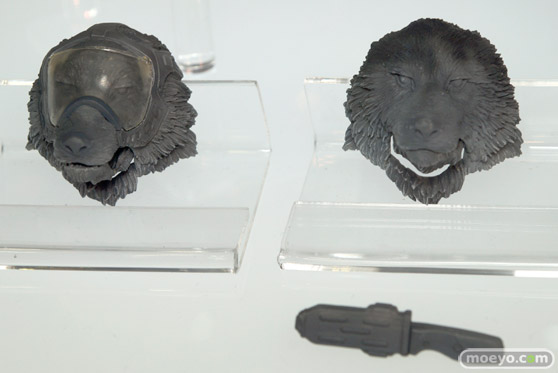 東京ゲームショウ2015 フィギュア　サンプル　レビュー　画像　スクウェア・エニックス　プレイアーツ改　FF15　ノクティス　イグニス　グラディオラス　キャットウーマン　35