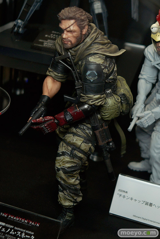 東京ゲームショウ2015 フィギュア サンプル レビュー 画像 コナミ カピコン マッドキャッツ プレイステーションVR バンダイナムコゲームズ 06