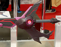 デート・ア・ライブの「暴虐公（ナヘマー）」など 「ファンタジア文庫大感謝祭2015」にてファンタジア文庫作品に登場する様々な武器が実物大で展示！