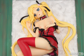 彼女×彼女×彼女 織節真冬 ドキドキドキ レッドVer.　ブラックベリー　画像　サンプル　レビュー　フィギュア　BTA　11