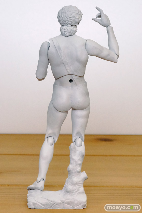 フリーイングの新作フィギュアfigma テーブル美術館 ダビデ像09