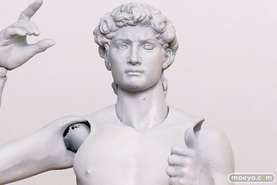 フリーイングの新作フィギュアfigma テーブル美術館 ダビデ像10