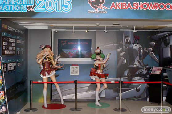 魂ネイション2015 連動企画 『マクロスＦ』特別展示のシェリルとランカ01