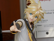 【宮沢展示会36】マックスファクトリー新作フィギュア「キャラクター・ボーカル・シリーズ02 鏡音レン Tony Ver.」の彩色サンプルが展示！